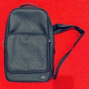 Michael Kors Black Crossbody Bag — New Condition UNISEX (black/grey)